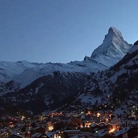 Millennium View アパート *