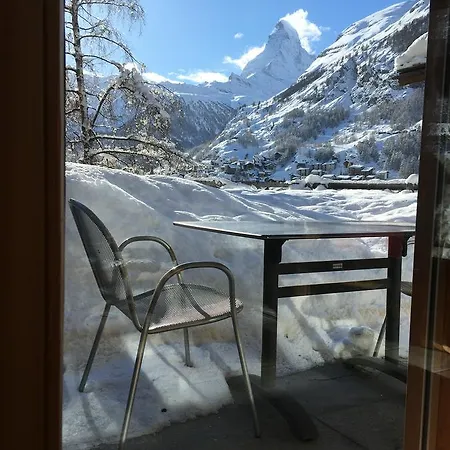 Апартаменти Millennium View