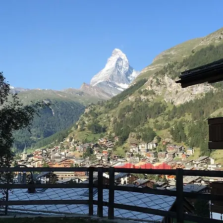 Апартаменти Millennium View