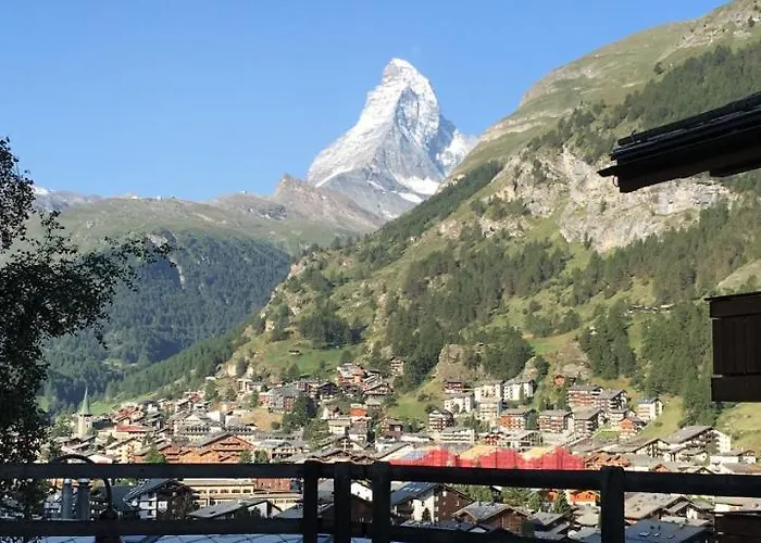 Apartment Millennium View